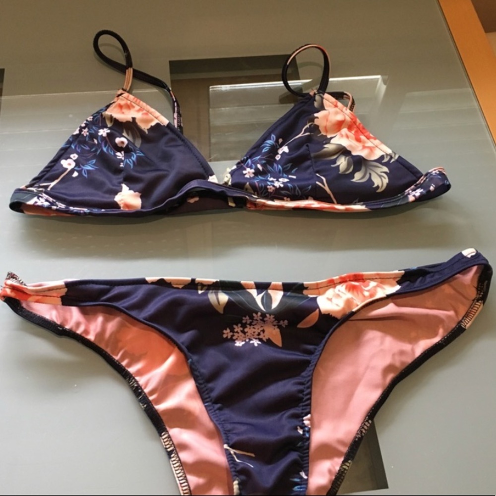 floral print bikini